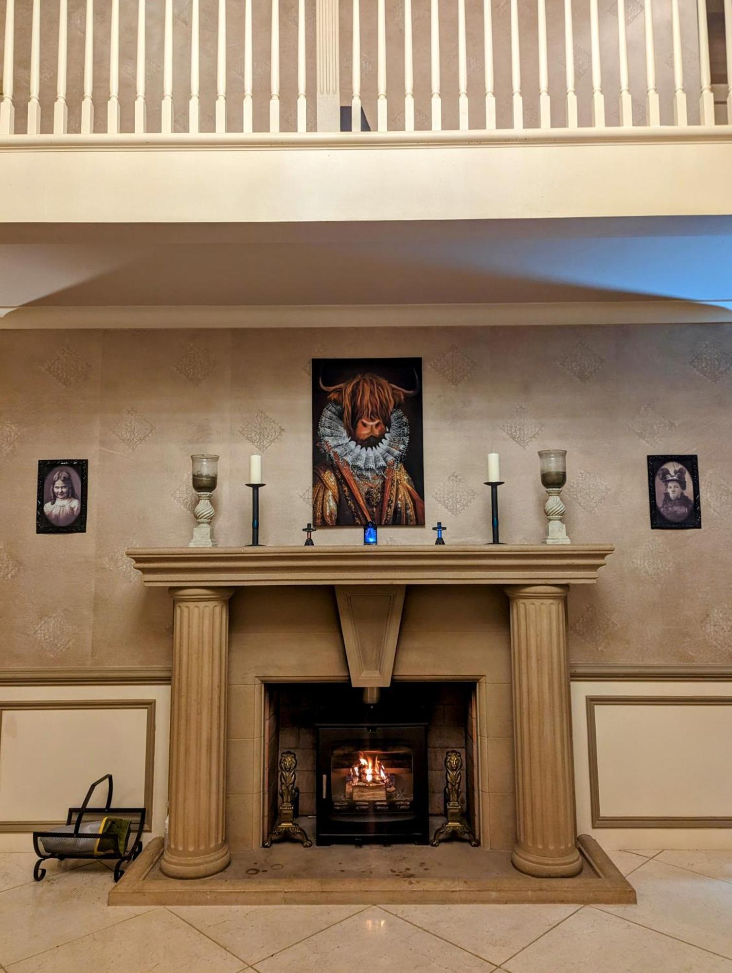 Finn Village - Loch Lomond Villa B&B - Black Room With Jacuzzi-Style Bath Glasgow Dış mekan fotoğraf